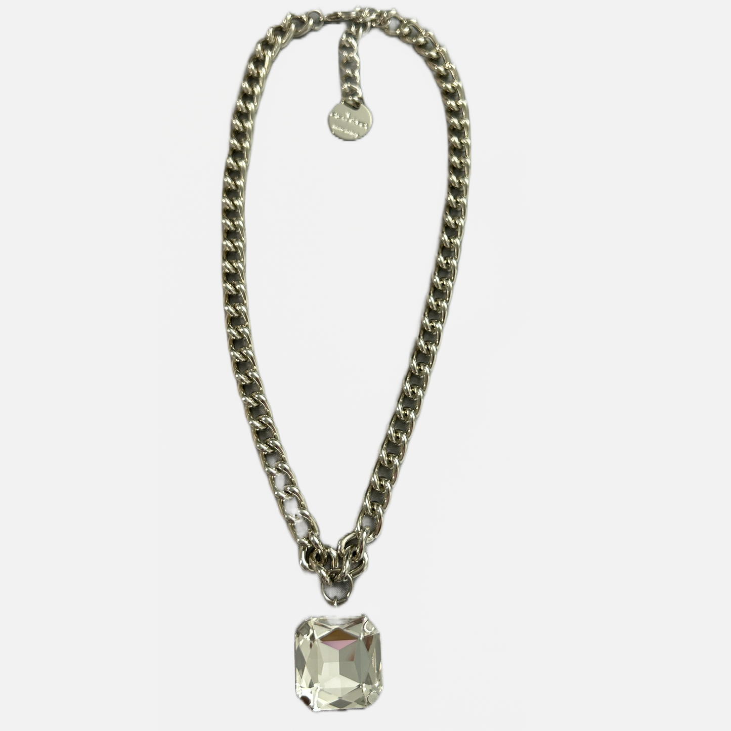 Antura Silver Necklace