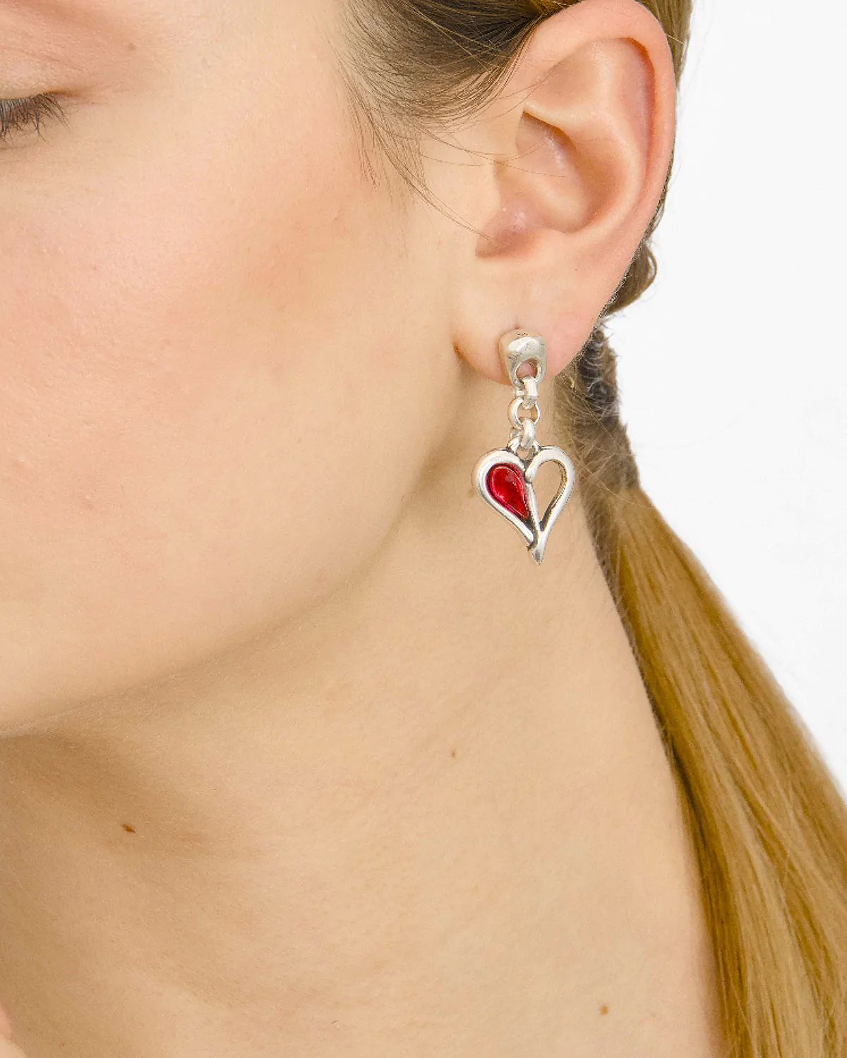 Pasión by Tralará Red Heart Earrings